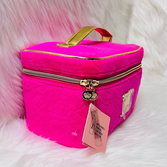 Juicy Couture Makeup Bag - Picture 3 of 3
